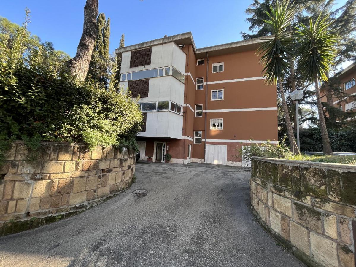 Apartamento Monolocale A Mostacciano