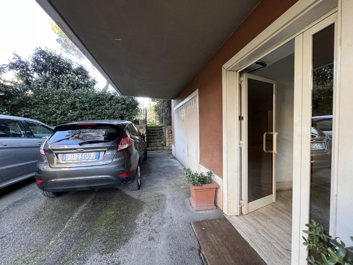 Apartamento Monolocale A Mostacciano